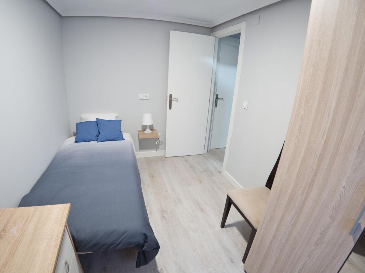Bonito Piso Villafria Oviédo Exterior foto