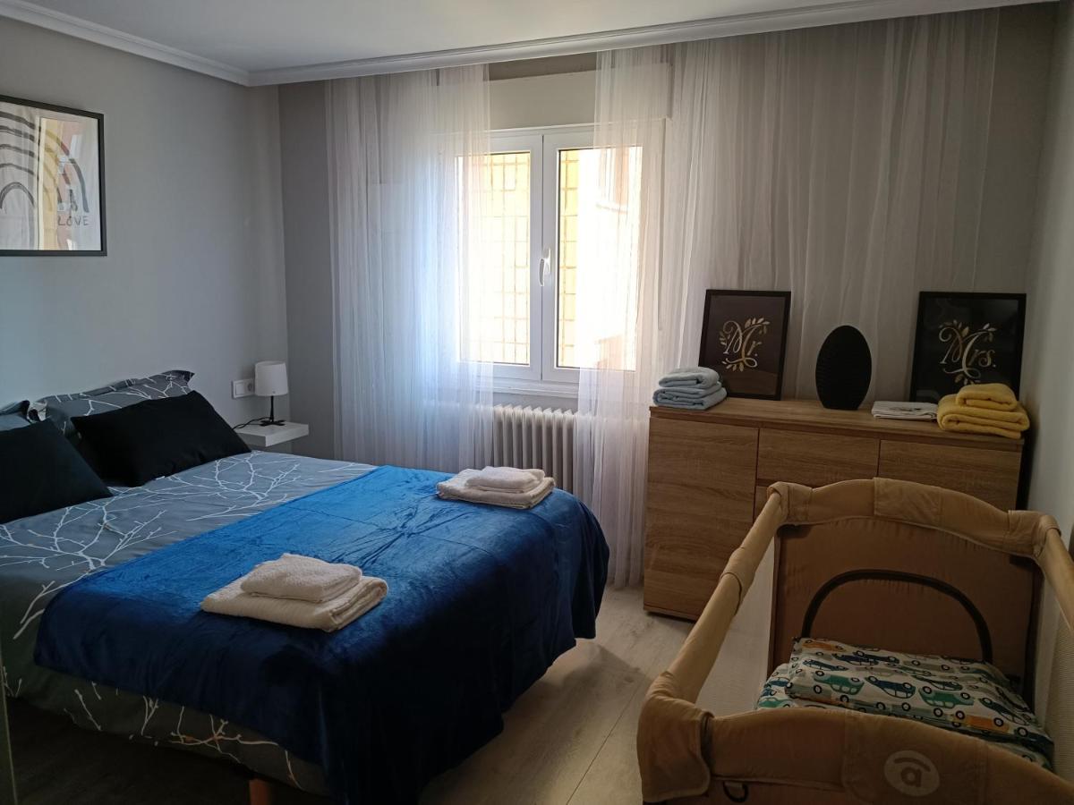 Bonito Piso Villafria Oviédo Exterior foto