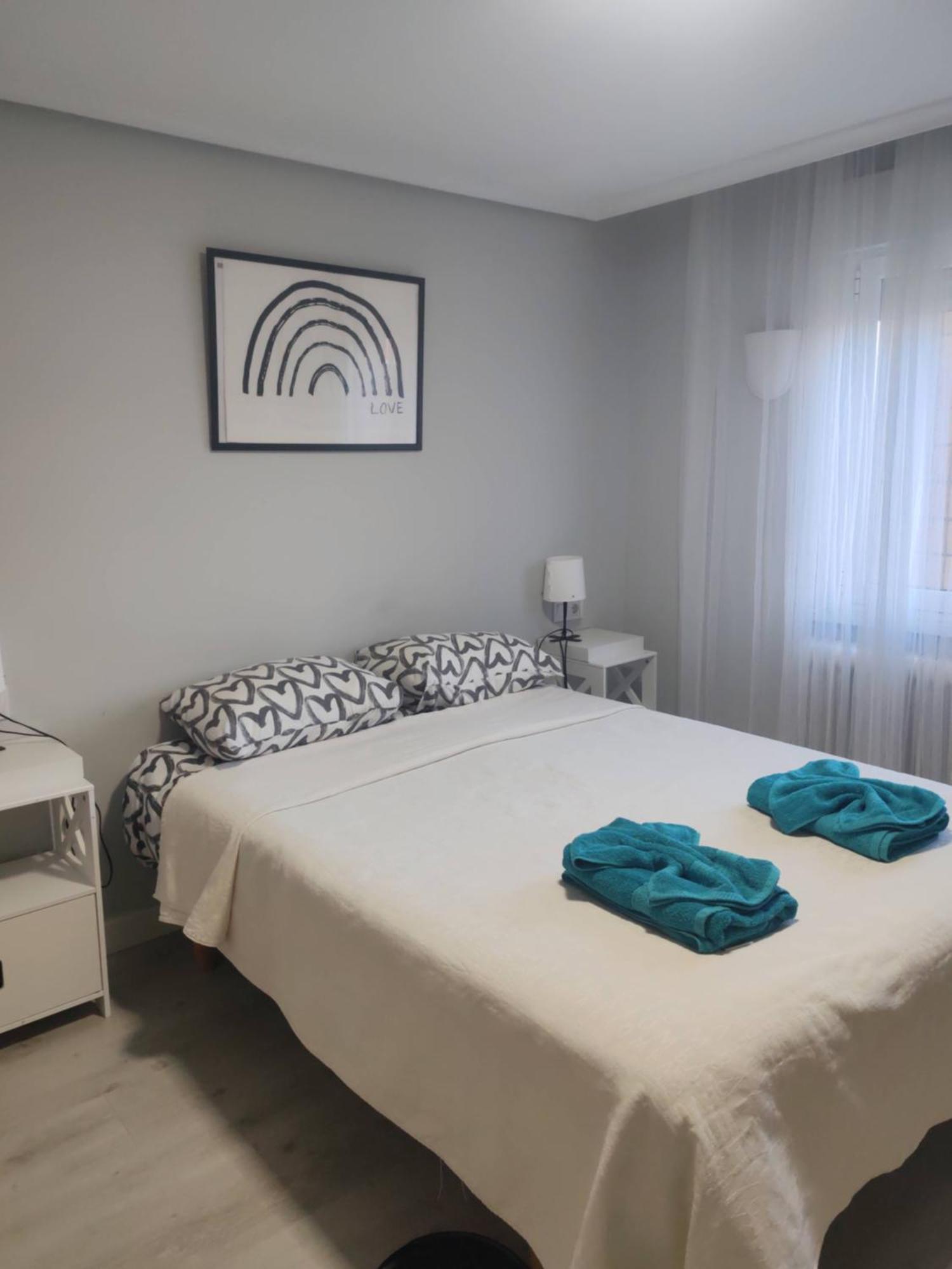 Bonito Piso Villafria Oviédo Exterior foto